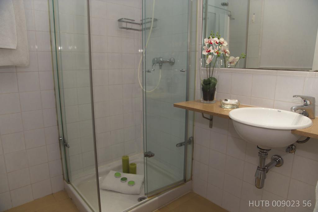 Alcam Bailen Garden Apartment Barcelona Bagian luar foto